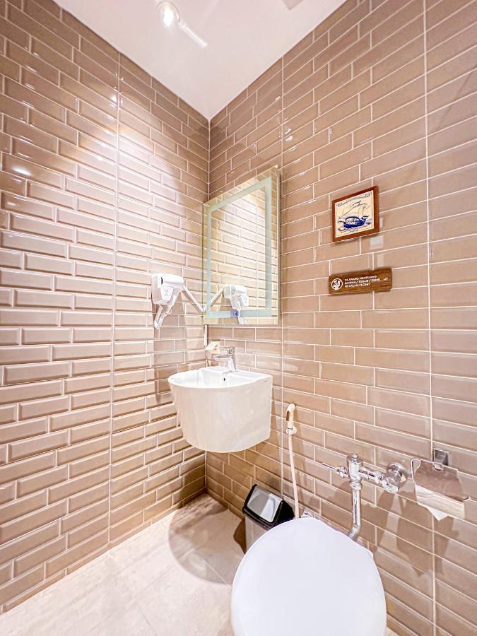 Lugano Arte Homestay Jakarta Luaran gambar