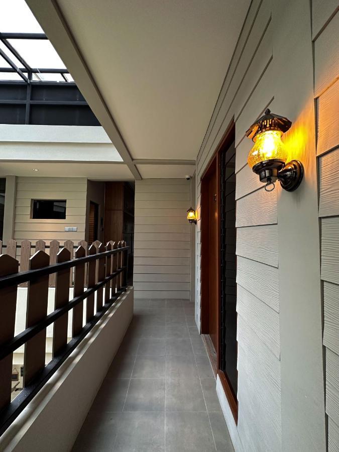Lugano Arte Homestay Jakarta Luaran gambar